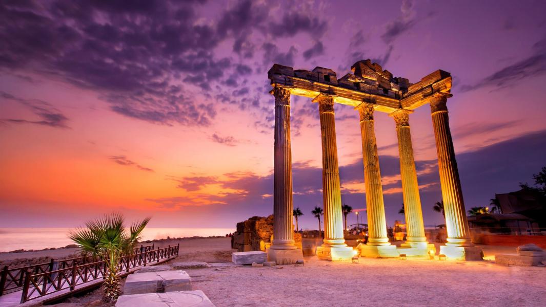 Güneş Batımı ve Plaj